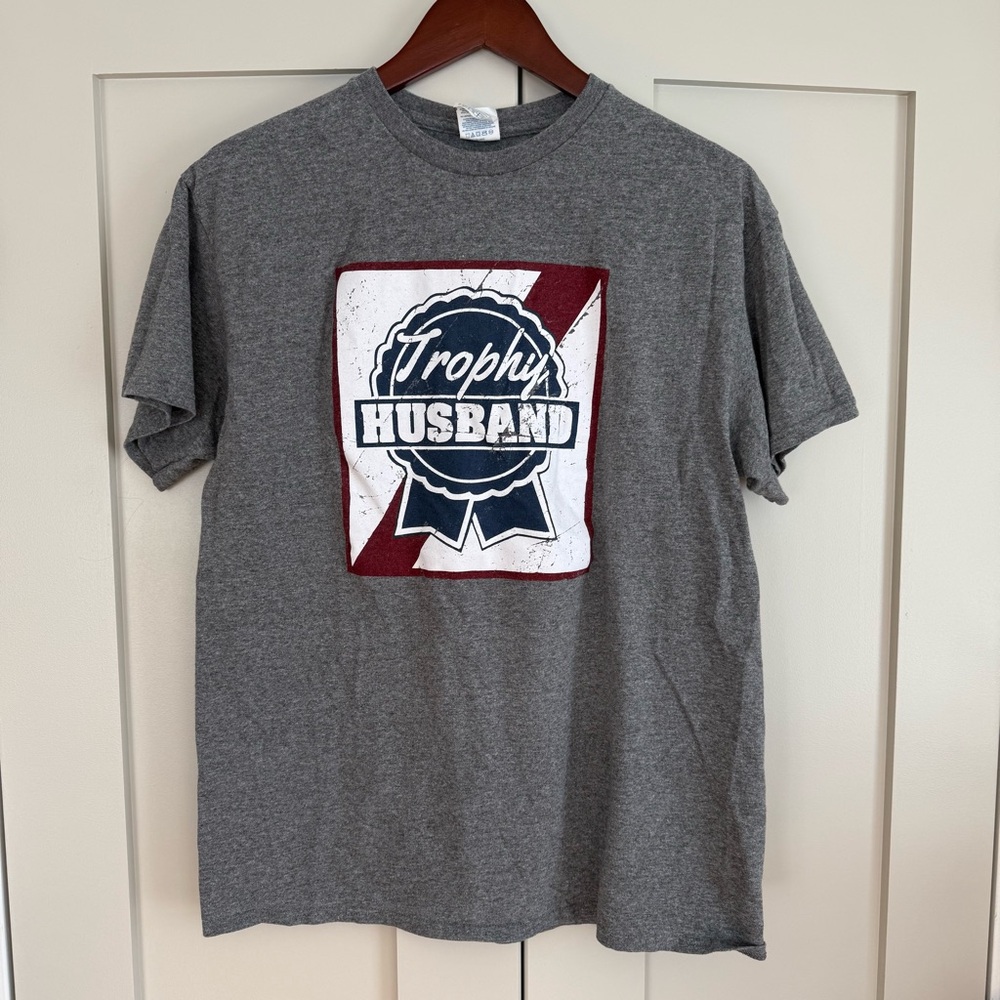 Trophy Husband Graphic T-Shirt - Gray Large